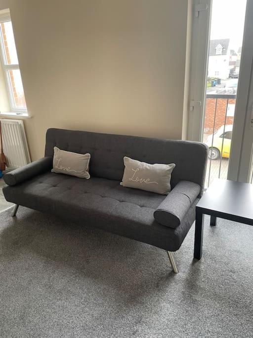 Lovely 1 Bedroom Studio Apartment - Merthyr Tydfil Ngoại thất bức ảnh