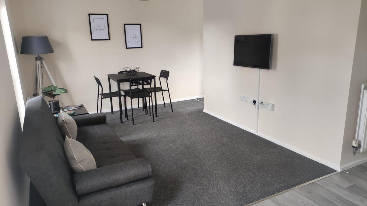 Lovely 1 Bedroom Studio Apartment - Merthyr Tydfil Ngoại thất bức ảnh